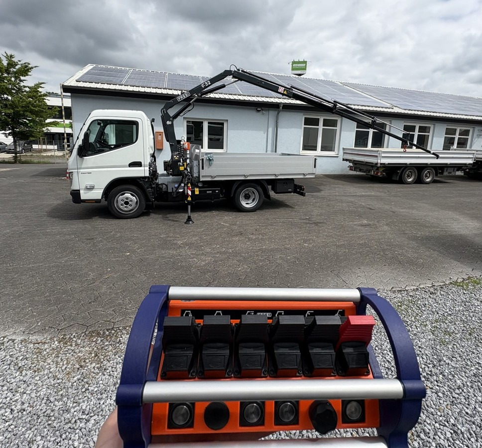 FUSO 3S15 Alu Pritsche 2.80m Ladekran Funk! sofort ve - Камион с кран: снимка 5 FUSO 3S15 Alu Pritsche 2.80m Ladekran Funk! sofort ve - Камион с кран: снимка 5
