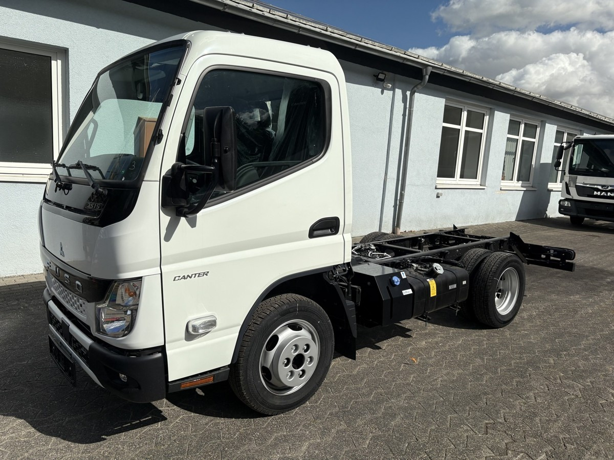 FUSO 3S15 Fahrgestell 2500 Nebenantrieb - Шаси кабина: снимка 1 FUSO 3S15 Fahrgestell 2500 Nebenantrieb - Шаси кабина: снимка 1