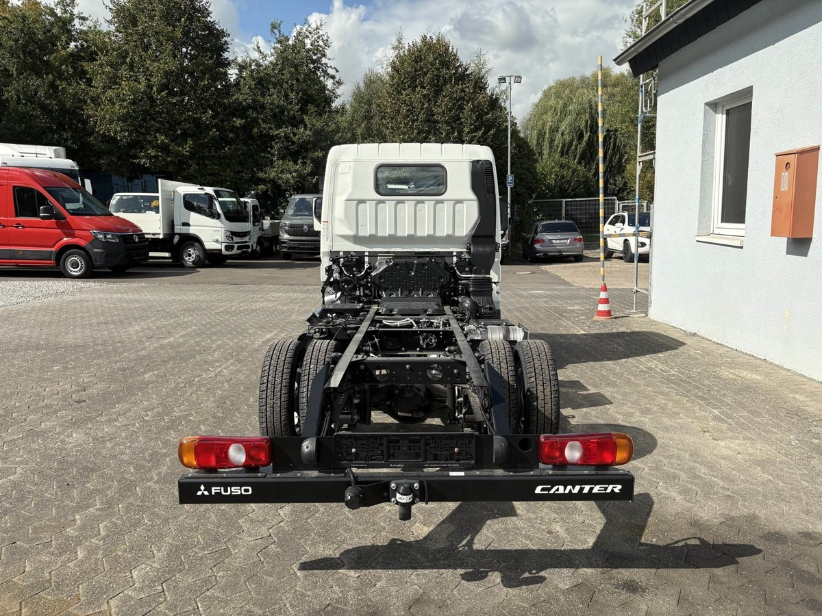 FUSO 3S15 Fahrgestell 2500 Nebenantrieb - Шаси кабина: снимка 4 FUSO 3S15 Fahrgestell 2500 Nebenantrieb - Шаси кабина: снимка 4