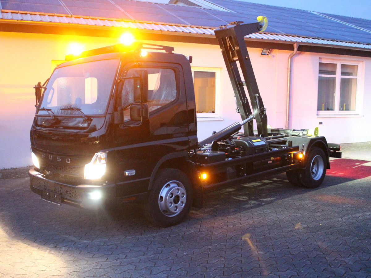 FUSO Canter FUSO 9C18 City Abrollkipper Hooklift Bla - Мултилифт с кука камион, Камион с кран: снимка 2 FUSO Canter FUSO 9C18 City Abrollkipper Hooklift Bla - Мултилифт с кука камион, Камион с кран: снимка 2