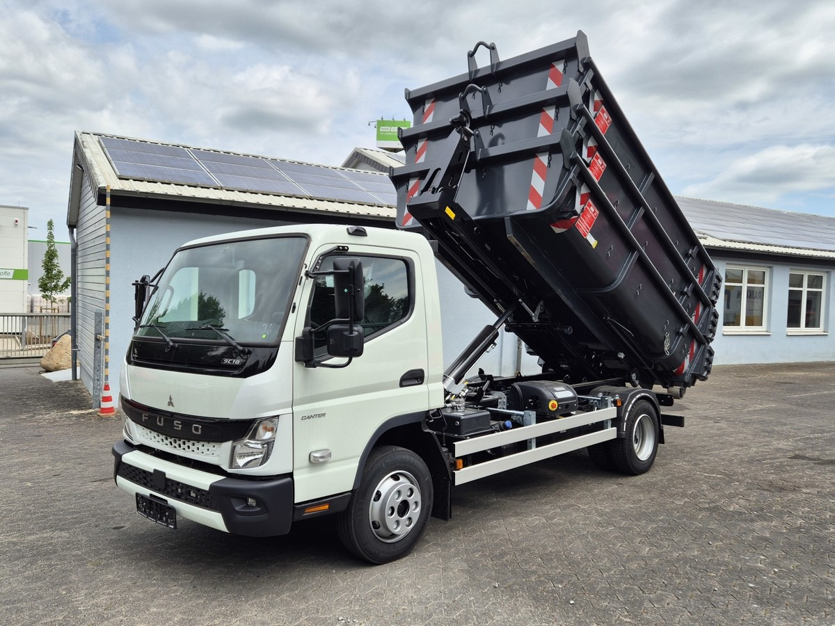 FUSO FUSO 9C18 40km/h City Abrollkipper WLF Swiss Hak - Мултилифт с кука камион: снимка 1 FUSO FUSO 9C18 40km/h City Abrollkipper WLF Swiss Hak - Мултилифт с кука камион: снимка 1