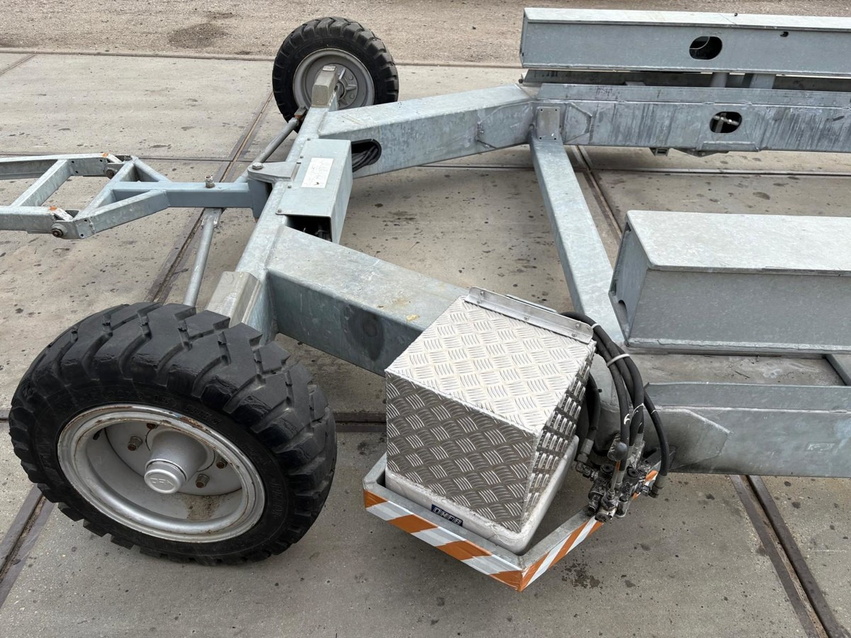 HARBECK Hafentrailer Harbeck LTS200 20t - Колесар за лодка: снимка 5 HARBECK Hafentrailer Harbeck LTS200 20t - Колесар за лодка: снимка 5