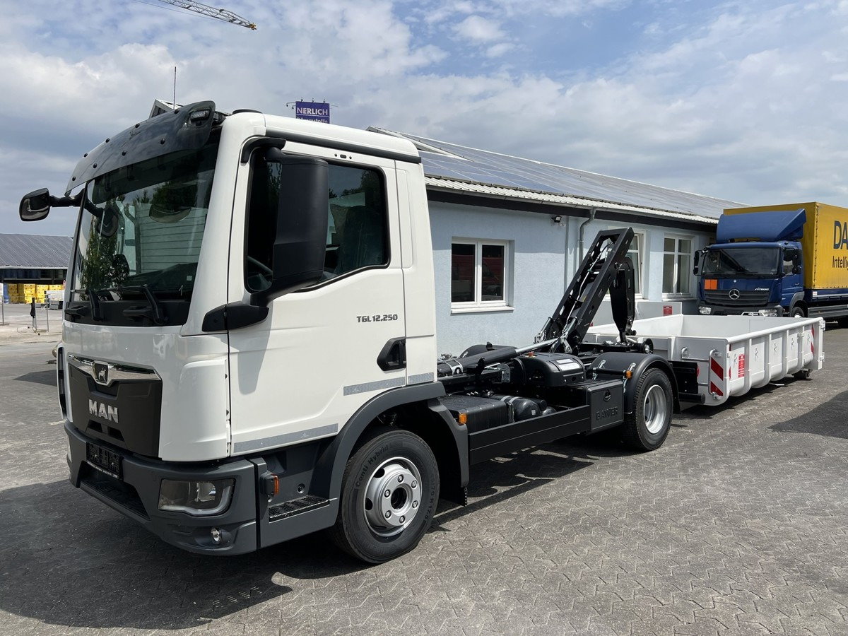 MAN TGL 12.250 BL NEU City Abrollkipper PowerMatic s - Мултилифт с кука камион: снимка 1 MAN TGL 12.250 BL NEU City Abrollkipper PowerMatic s - Мултилифт с кука камион: снимка 1