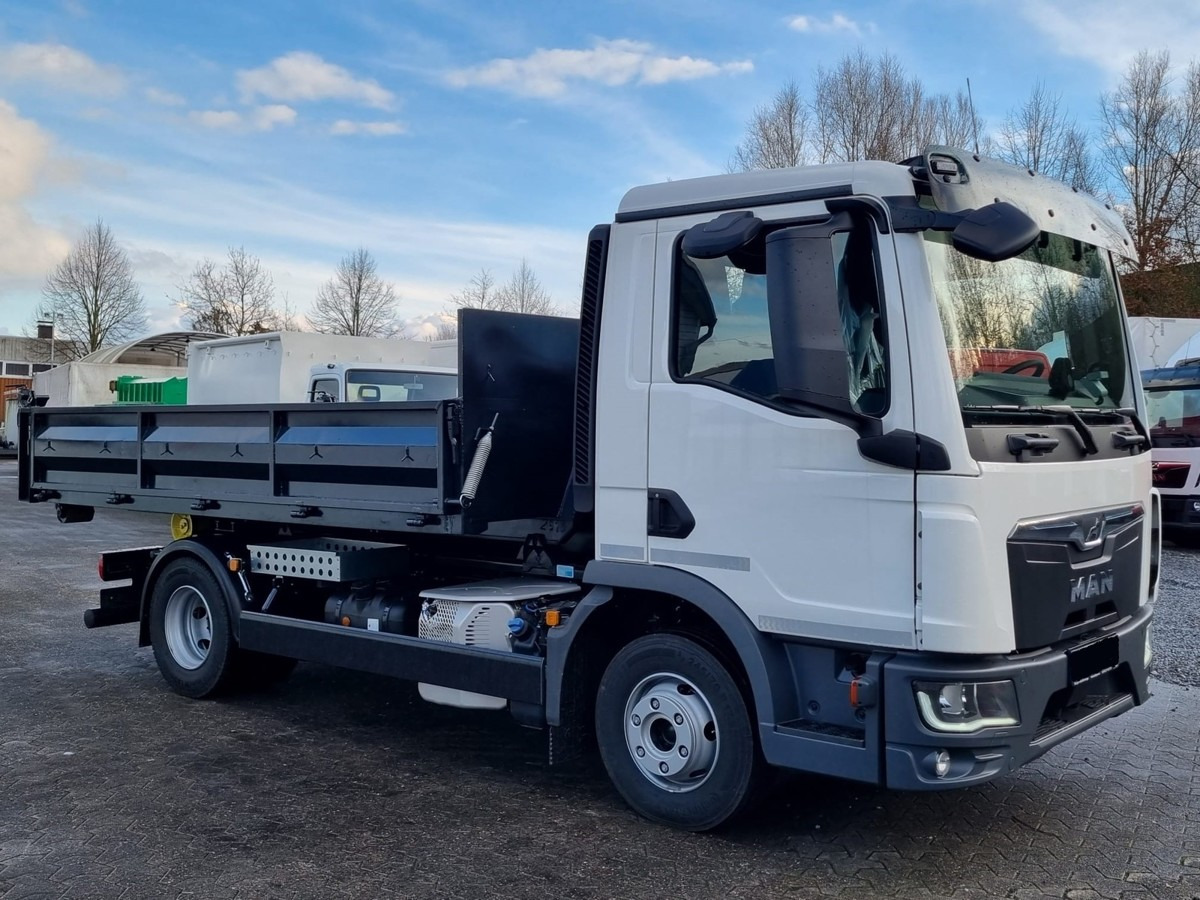 MAN TGL 8.160 BL City Abollkipper 6t Schaltgetriebe - Мултилифт с кука камион: снимка 3 MAN TGL 8.160 BL City Abollkipper 6t Schaltgetriebe - Мултилифт с кука камион: снимка 3