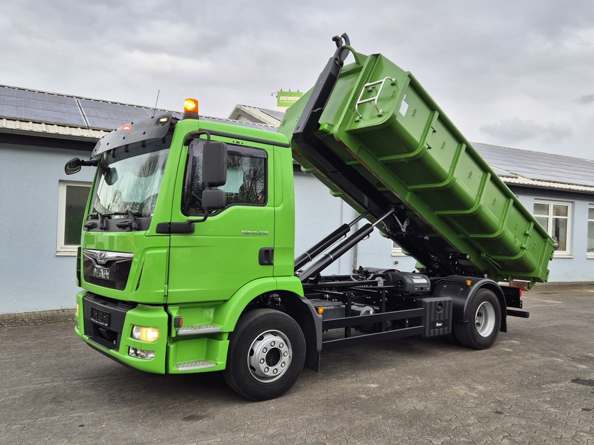 MAN TGM 15.290 BL Aut. Abrollkipper AHK - Мултилифт с кука камион: снимка 1 MAN TGM 15.290 BL Aut. Abrollkipper AHK - Мултилифт с кука камион: снимка 1