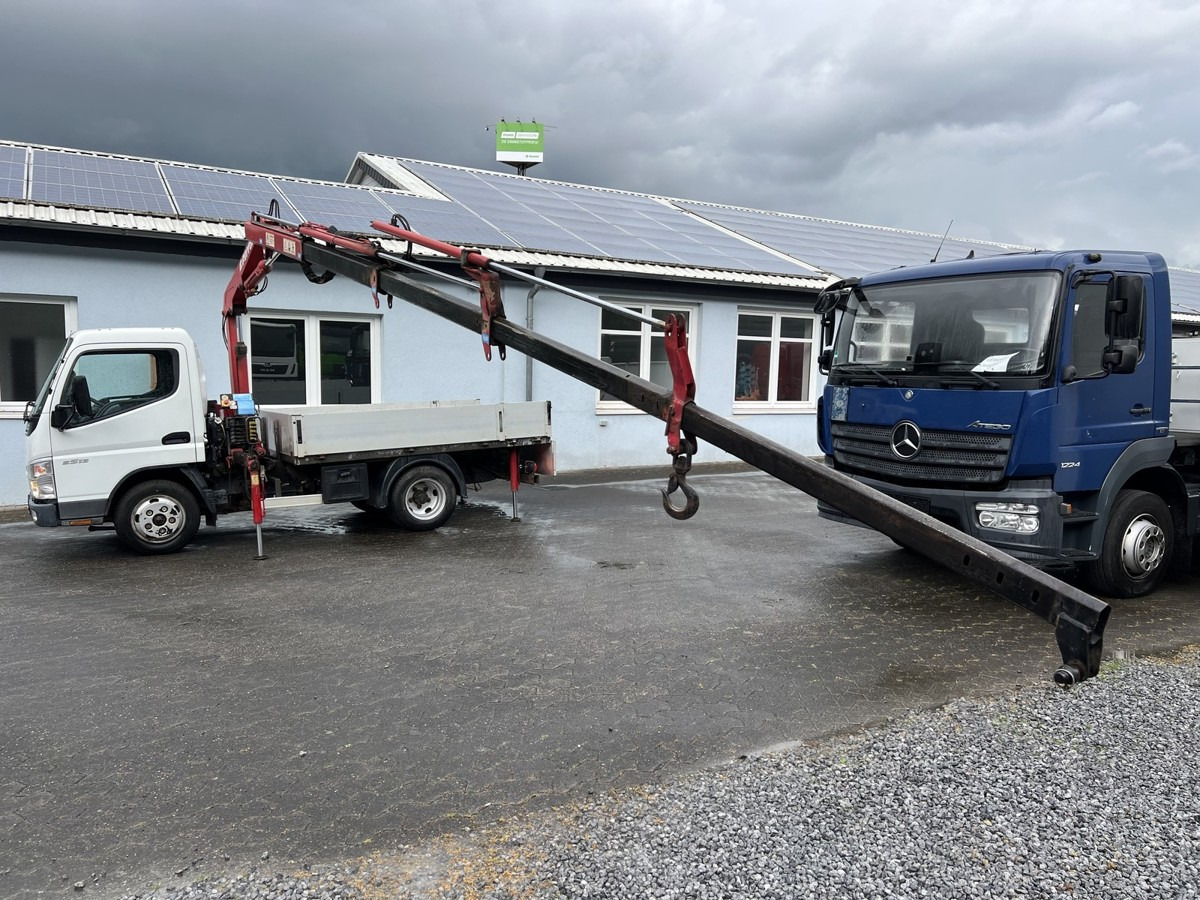 MITSUBISHI Canter 5S13 m. Ladekran Ferrari 530 3xhydr1xmech - Бордови бус: снимка 4 MITSUBISHI Canter 5S13 m. Ladekran Ferrari 530 3xhydr1xmech - Бордови бус: снимка 4