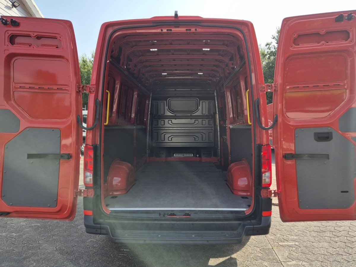 VW Crafter 35 Maxi L4H3 1Hand PDC sofort verfügbar! - Товарен бус: снимка 4 VW Crafter 35 Maxi L4H3 1Hand PDC sofort verfügbar! - Товарен бус: снимка 4