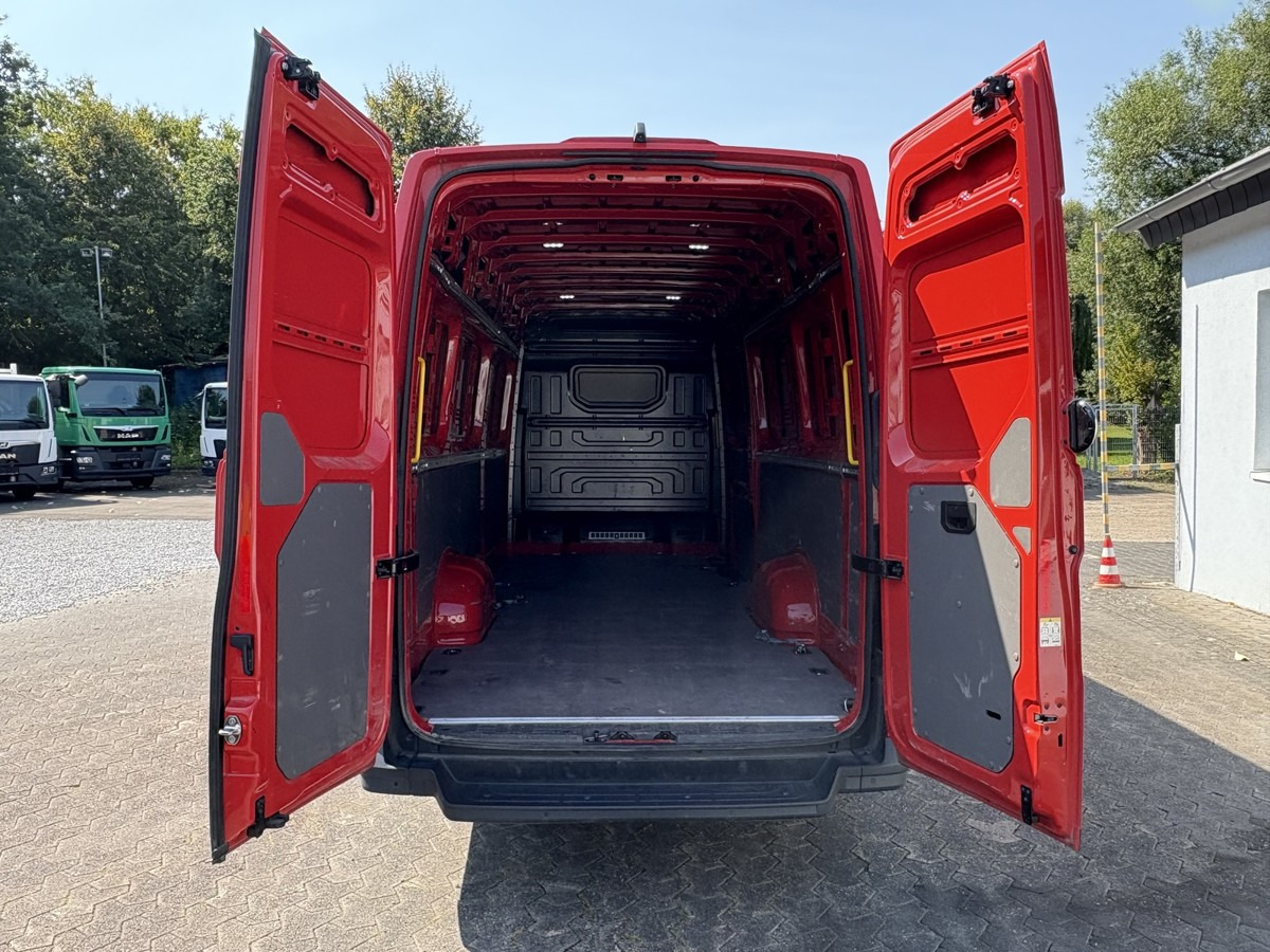 VW Crafter 35 Maxi L5H3 Extralang Kamera - Товарен бус: снимка 5 VW Crafter 35 Maxi L5H3 Extralang Kamera - Товарен бус: снимка 5