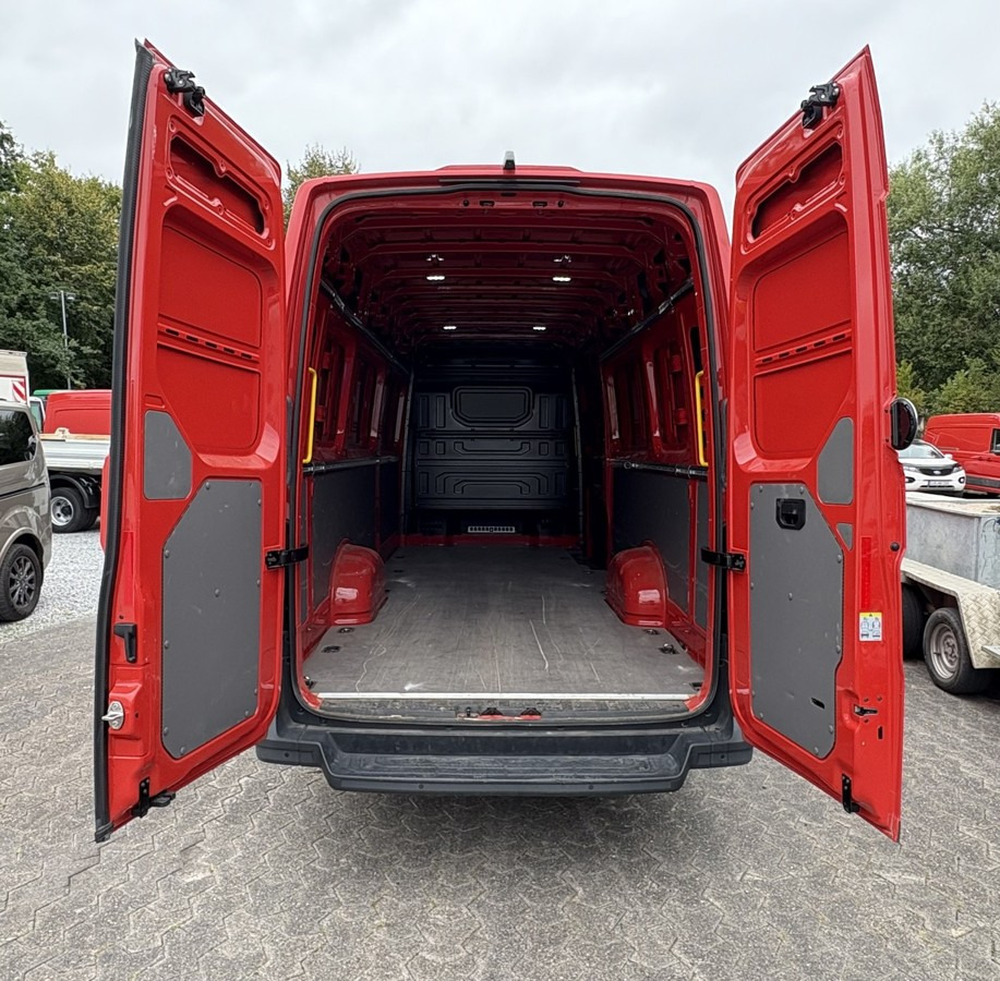 VW Crafter 35 Maxi L5H3 Extralang Kamera sofort ve - Товарен бус: снимка 4 VW Crafter 35 Maxi L5H3 Extralang Kamera sofort ve - Товарен бус: снимка 4