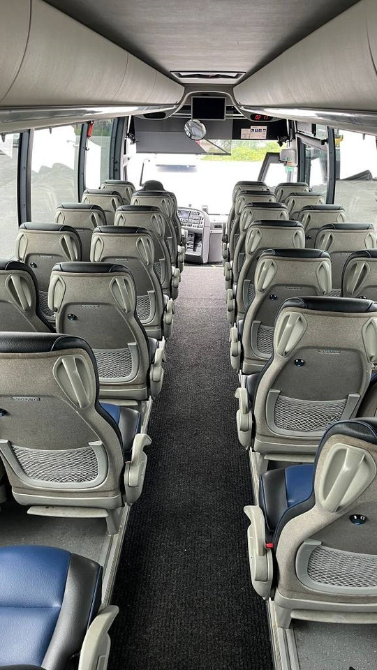 Туристически автобус Volvo 9700HD B11R: снимка 11