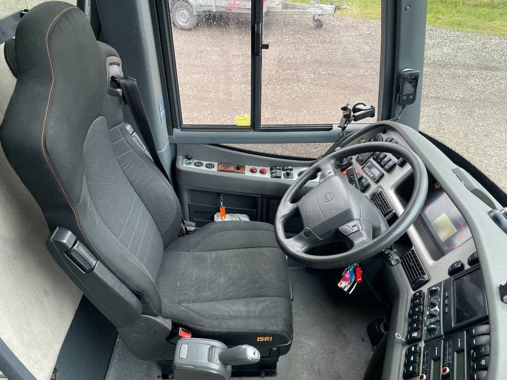 Туристически автобус Volvo 9700HD B11R: снимка 6