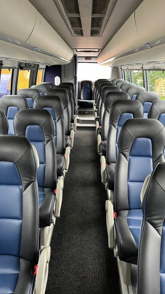 Туристически автобус Volvo 9700HD B11R: снимка 8