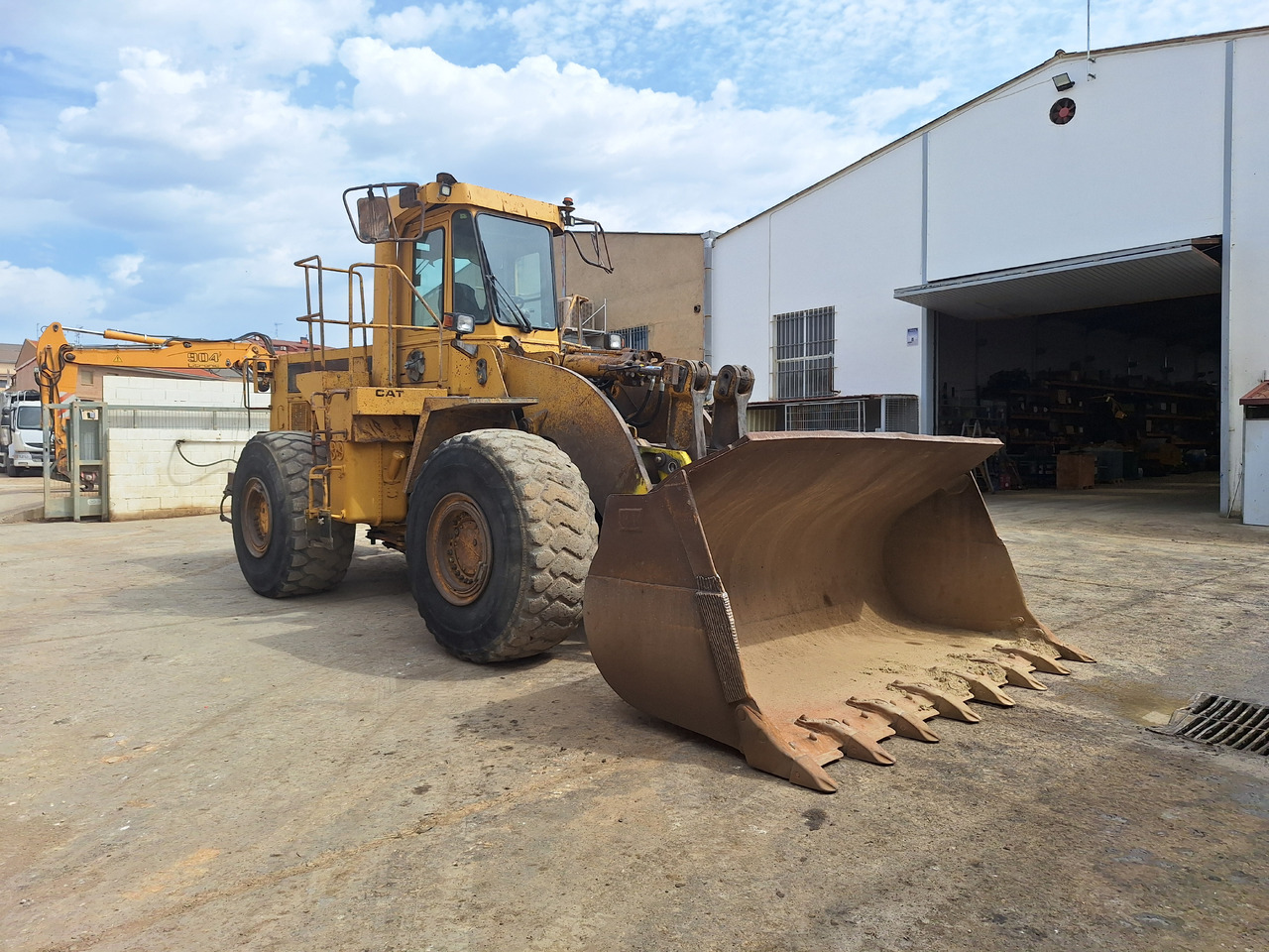 CATERPILLAR 980 C - Колесен товарач: снимка 2 CATERPILLAR 980 C - Колесен товарач: снимка 2