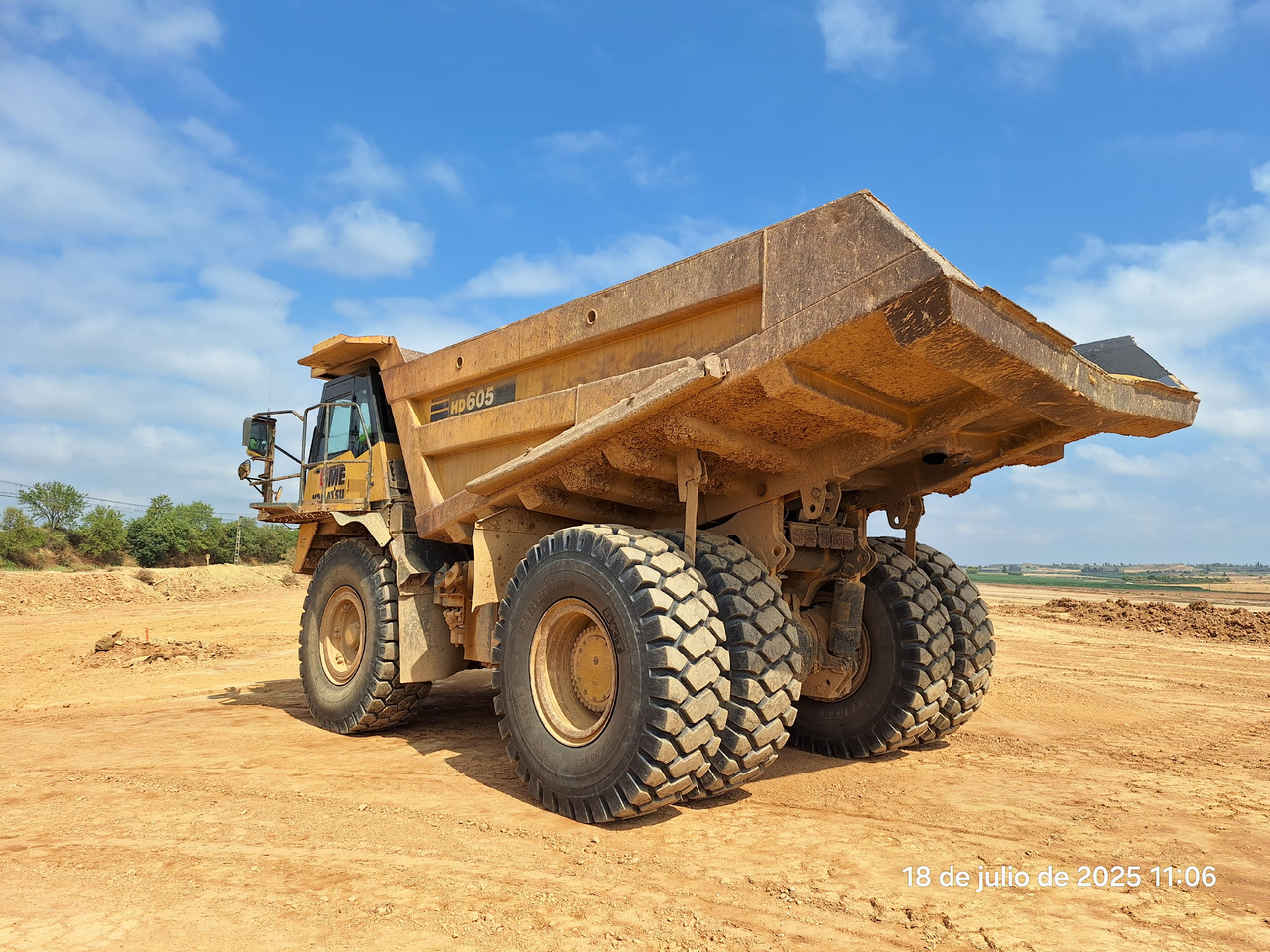 KOMATSU HD605 7-EO - Кариерен самосвал: снимка 4 KOMATSU HD605 7-EO - Кариерен самосвал: снимка 4