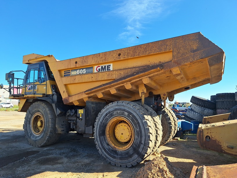 KOMATSU HD605-7EO - Кариерен самосвал: снимка 3 KOMATSU HD605-7EO - Кариерен самосвал: снимка 3