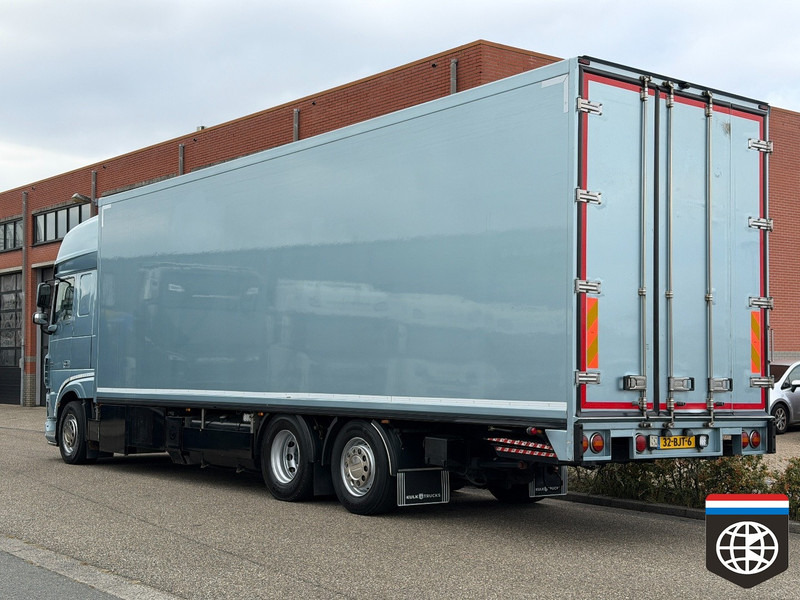 DAF XF 460 FAN TAIL LIFT / TRS / NIGHT A/C / RACING TEAM / CAMPER - Рефрижератор камион: снимка 4 DAF XF 460 FAN TAIL LIFT / TRS / NIGHT A/C / RACING TEAM / CAMPER - Рефрижератор камион: снимка 4