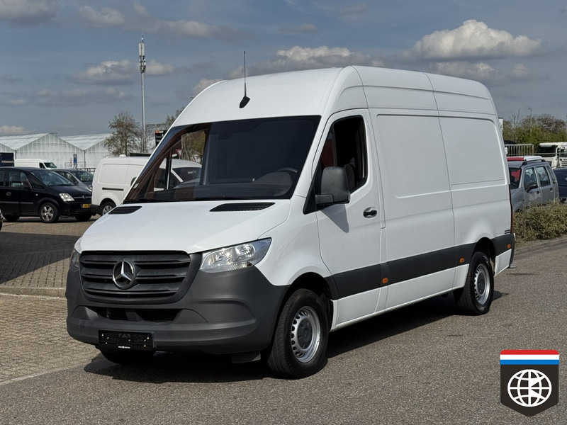 Mercedes-Benz Sprinter 315 RWD - Man - A/C - ACC - Малък ван: снимка 2 Mercedes-Benz Sprinter 315 RWD - Man - A/C - ACC - Малък ван: снимка 2