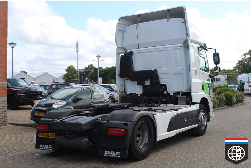 DAF CF 440 FT 2 x TANK - SMART TACHO 2 - LEATHER INTERIEUR - Влекач: снимка 5 DAF CF 440 FT 2 x TANK - SMART TACHO 2 - LEATHER INTERIEUR - Влекач: снимка 5