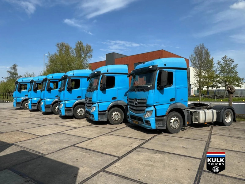 Mercedes-Benz ACTROS 1842 6x TRACTOR AVAILABLE - Влекач: снимка 3 Mercedes-Benz ACTROS 1842 6x TRACTOR AVAILABLE - Влекач: снимка 3