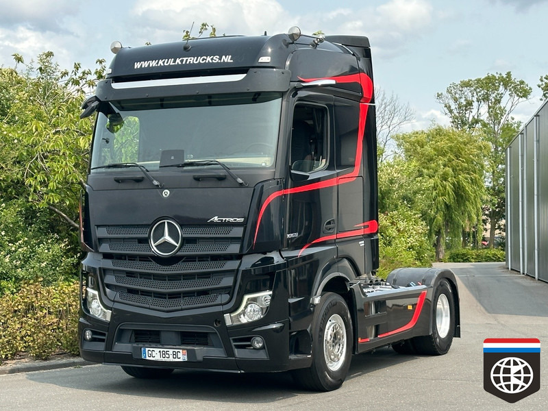 Влекач Mercedes-Benz ACTROS 1853 BigSpace - RETARDER - PTO hydraulics - NIGHT A/C: снимка 1