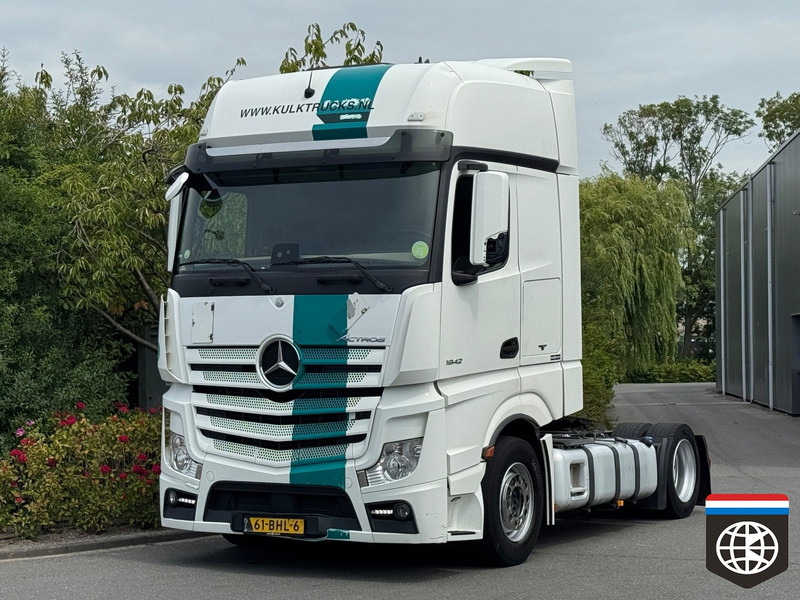 Влекач Mercedes-Benz ACTROS: снимка 1