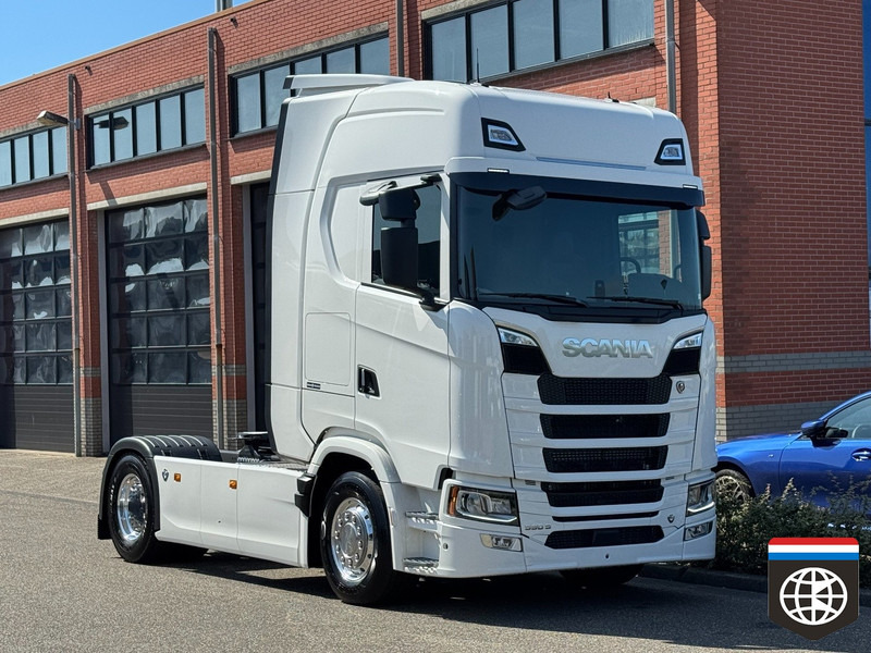 Scania 590 S DOUBLE PTO - FULL SPOILER - NEW - Влекач: снимка 3 Scania 590 S DOUBLE PTO - FULL SPOILER - NEW - Влекач: снимка 3