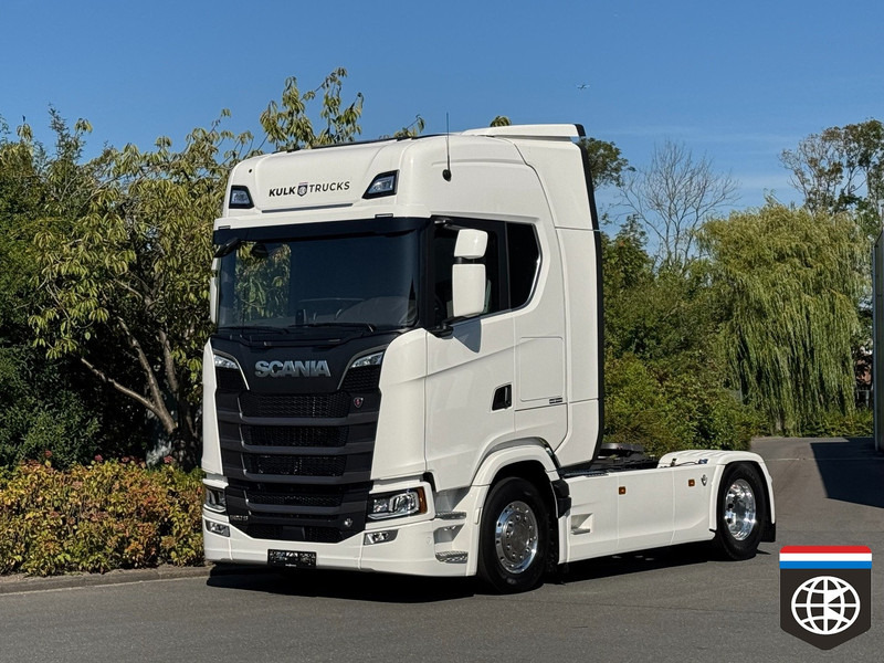 Scania 590 S King of the Road - FULL AIR - NEW - Влекач: снимка 1 Scania 590 S King of the Road - FULL AIR - NEW - Влекач: снимка 1