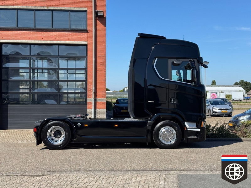 Scania 590 S King of the Road - FULL AIR - NEW TRUCK! - Влекач: снимка 4 Scania 590 S King of the Road - FULL AIR - NEW TRUCK! - Влекач: снимка 4