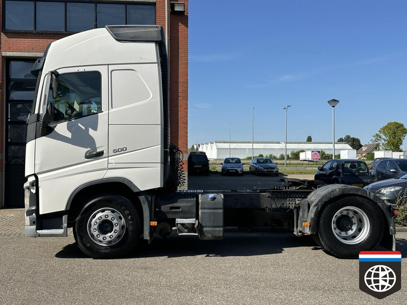 Volvo FH 500 GLOBETROTTER - Влекач: снимка 3 Volvo FH 500 GLOBETROTTER - Влекач: снимка 3