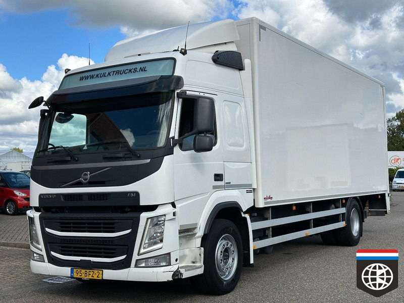 Volvo FM TAIL LIFT / GOOD TIRES / AC - Камион фургон: снимка 2 Volvo FM TAIL LIFT / GOOD TIRES / AC - Камион фургон: снимка 2