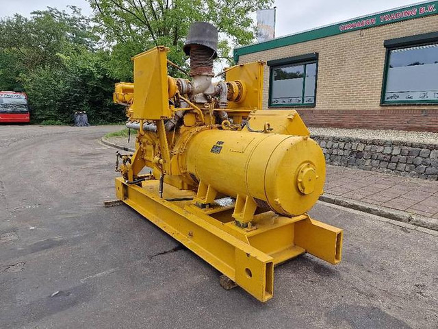 Електрогенератор Caterpillar 3412 DI: снимка 8