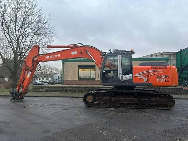 Hitachi ZX250LC-3 - ZX 250 LC - ZX250 - Багер: снимка 1 Hitachi ZX250LC-3 - ZX 250 LC - ZX250 - Багер: снимка 1