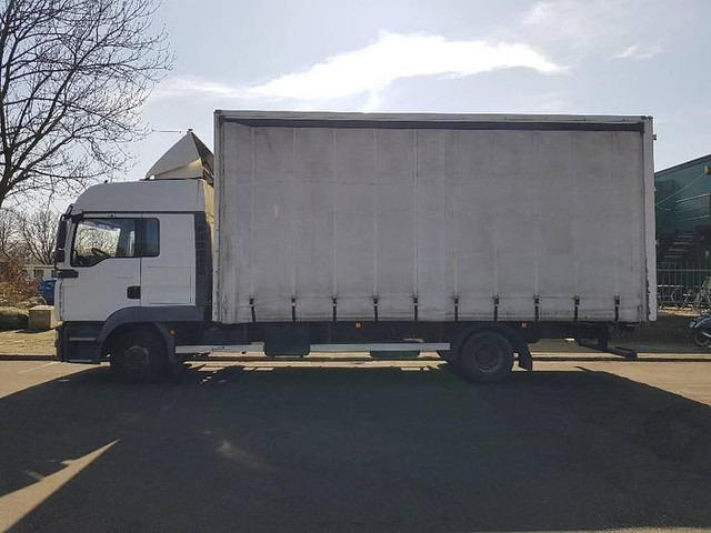 Камион фургон MAN TGL 12.210 4x2 BL: снимка 7