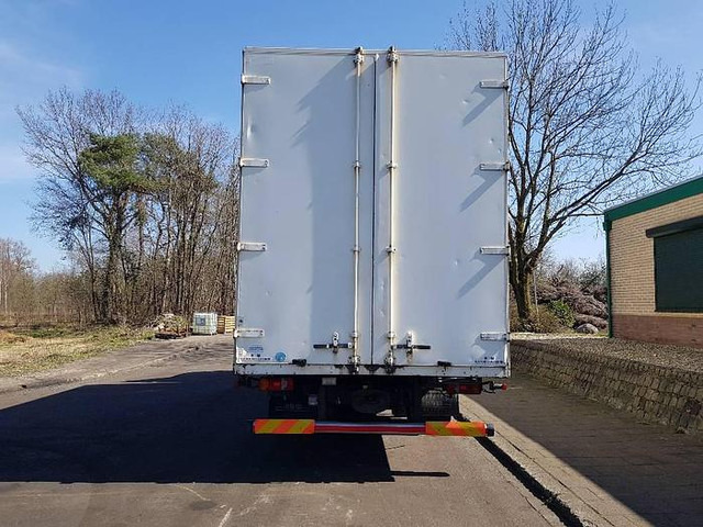 MAN TGL 12.210 4x2 BL - Камион фургон: снимка 5 MAN TGL 12.210 4x2 BL - Камион фургон: снимка 5