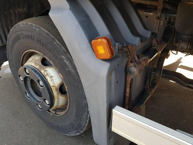 Камион фургон MAN TGL 12.210 4x2 BL: снимка 9