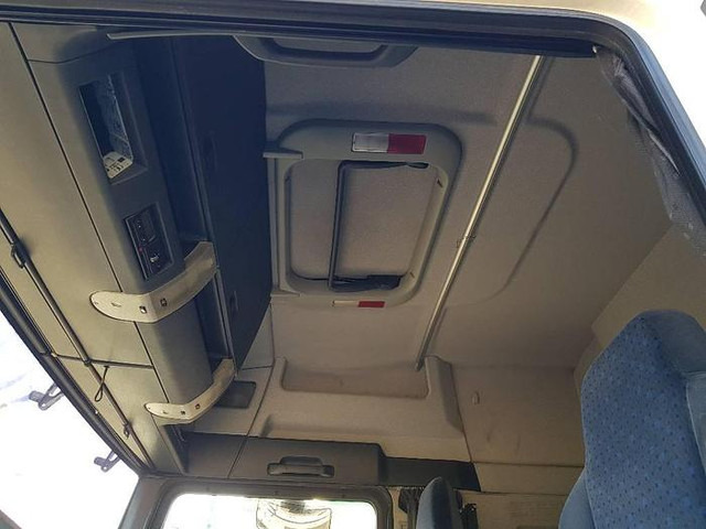 Камион фургон MAN TGL 12.210 4x2 BL: снимка 10