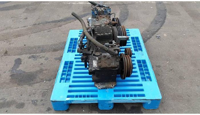 Chassis and suspension Webasto Divers - Резервни части: снимка 4 Chassis and suspension Webasto Divers - Резервни части: снимка 4