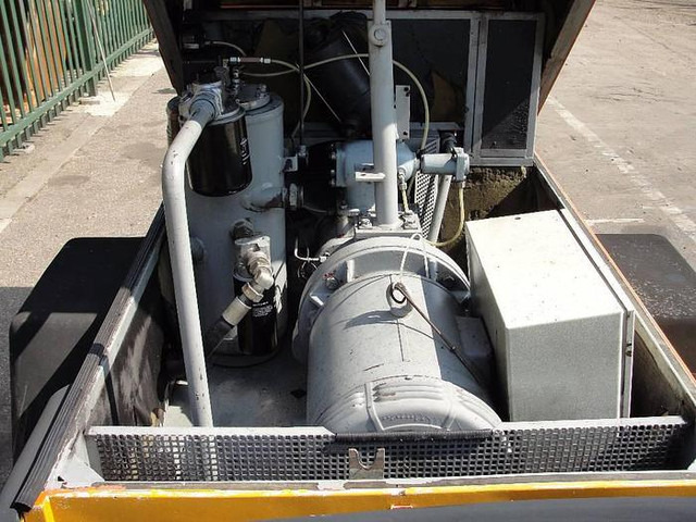 Demag mannesmann SC 40 ES - Строителна техника: снимка 3 Demag mannesmann SC 40 ES - Строителна техника: снимка 3