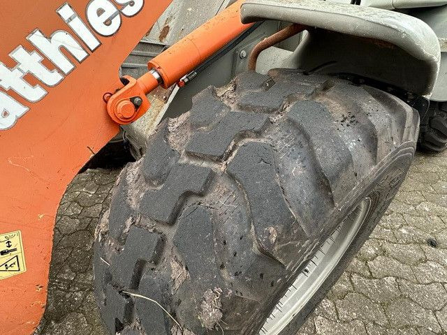 Atlas AR 75 4x4, 4+1 Schaufel, Palettengabel, S.W.S. - Колесен товарач: снимка 4 Atlas AR 75 4x4, 4+1 Schaufel, Palettengabel, S.W.S. - Колесен товарач: снимка 4