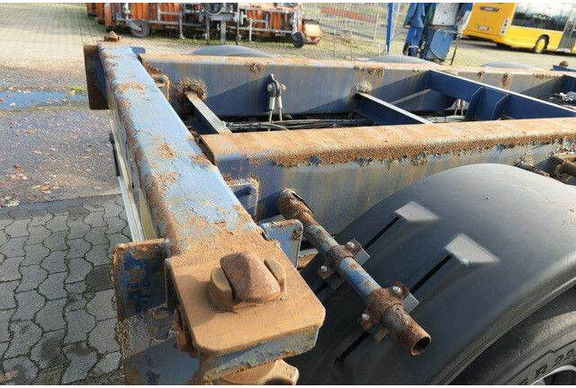 Carnehl CCS/HS, 1x20/2x20/1x30/1x40 Fuß Container, Lift - Нискорамна площадка полуремарке: снимка 3 Carnehl CCS/HS, 1x20/2x20/1x30/1x40 Fuß Container, Lift - Нискорамна площадка полуремарке: снимка 3
