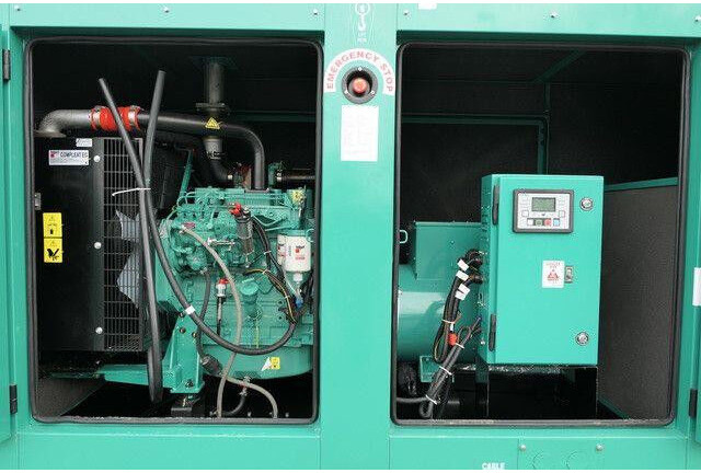 Cummins Stromgenerator, 82,5kVA, sofort vefügbar - Електрогенератор: снимка 2 Cummins Stromgenerator, 82,5kVA, sofort vefügbar - Електрогенератор: снимка 2
