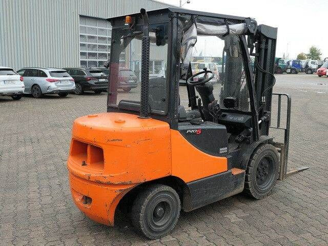 Doosan D35 C-5, 6m Hubhöhe, Freihub, 3,5to. Traglast - Дизелов мотокар: снимка 5 Doosan D35 C-5, 6m Hubhöhe, Freihub, 3,5to. Traglast - Дизелов мотокар: снимка 5