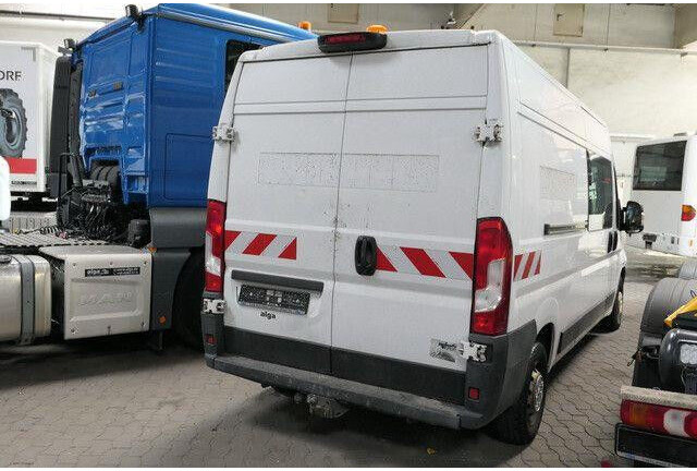 Fiat Ducato MultiCab, 6 Sitze, AHK, Klima, Trennwand - Товарен бус: снимка 3 Fiat Ducato MultiCab, 6 Sitze, AHK, Klima, Trennwand - Товарен бус: снимка 3