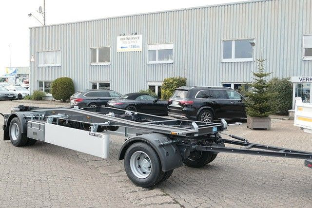 HKM G 18 SZL 5.2, Schlitten, Zwillingsbereifung, LED - Мултилифт/ Лифтдъмпер ремарке: снимка 3 HKM G 18 SZL 5.2, Schlitten, Zwillingsbereifung, LED - Мултилифт/ Лифтдъмпер ремарке: снимка 3