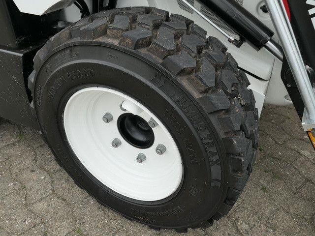 Лизинг на Hidromek HMK 62 SS 4x4, teleskop. Arm,Hochdruck Hidromek HMK 62 SS 4x4, teleskop. Arm,Hochdruck: снимка 13
