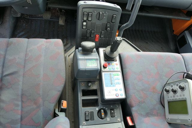 Камион Unimog U 300 4x4, Schmidt, Streuer, Schild, Klima,27tkm: снимка 14