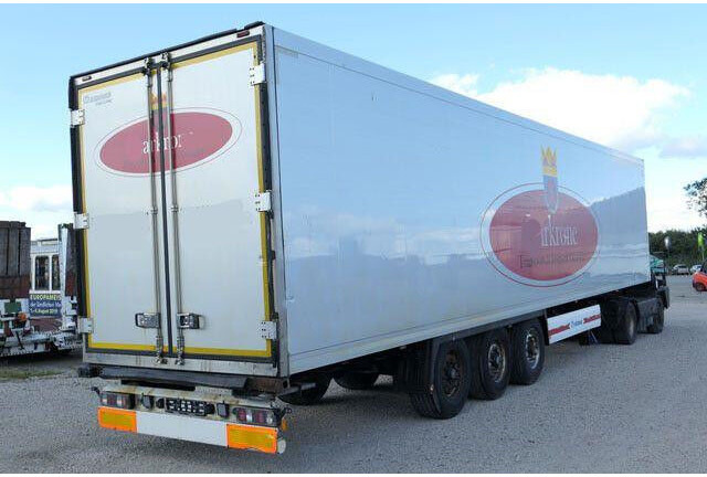 Krone SD, Isoliert, Luft-Lift, BPW, Scheibenbremse - Затворена каросерия полуремарке: снимка 3 Krone SD, Isoliert, Luft-Lift, BPW, Scheibenbremse - Затворена каросерия полуремарке: снимка 3