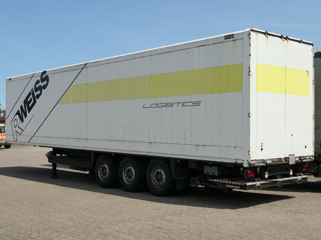 Krone SDK 27, Schlüssellochblech, LBW, Luft-Lift, SAF - Затворена каросерия полуремарке: снимка 3 Krone SDK 27, Schlüssellochblech, LBW, Luft-Lift, SAF - Затворена каросерия полуремарке: снимка 3