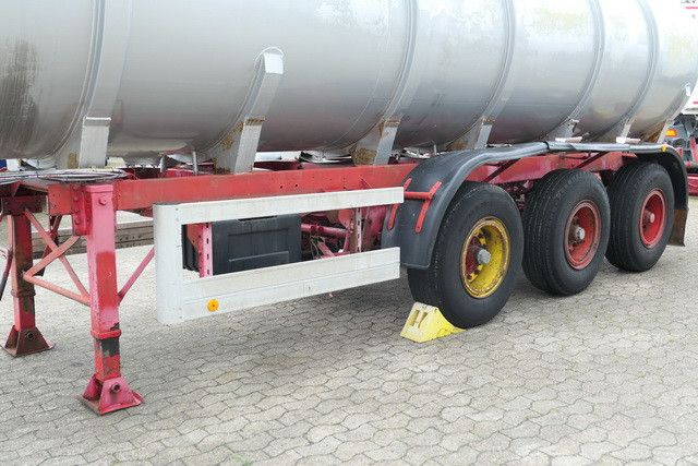 Lag GSA-C 20 S, Chemie-Tank, 25m³, Blattfederung - Полуремарке цистерна: снимка 2 Lag GSA-C 20 S, Chemie-Tank, 25m³, Blattfederung - Полуремарке цистерна: снимка 2