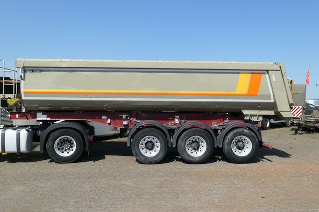 Langendorf SKS-HS 24/30, Stahl, 26m³, Alu-Felgen, BPW - Самосвал полуремарке: снимка 2 Langendorf SKS-HS 24/30, Stahl, 26m³, Alu-Felgen, BPW - Самосвал полуремарке: снимка 2